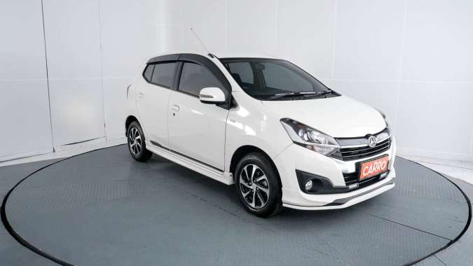 Daihatsu Ayla 1.2 R Deluxe MT 2018 Putih 48 - Putih Manual Bekasi