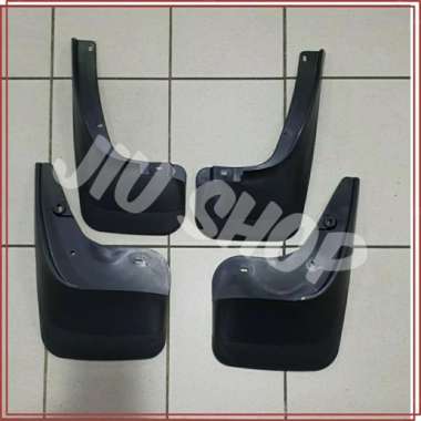 Mud Guard Karpet Lumpur Mobil Innova Lama 2004-2007