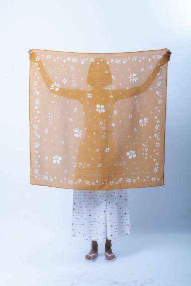 Sejauh Mata Memandang Scarf Flora Wiji Kunyit