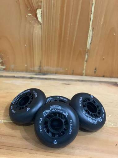 Roda Sepatu Roda Flying Eagle Slider Black 76MM