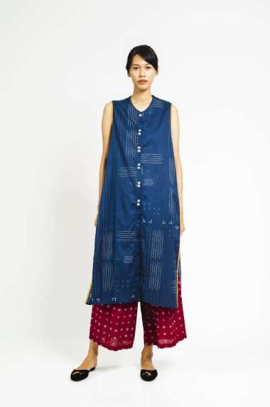 Sejauh Mata Memandang Baju Santai Ombak Laut M-L Biru