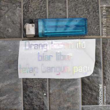 Stiker Hologram Orang Keren Libur Motor Mobil Laptop Sepeda Kata Humor