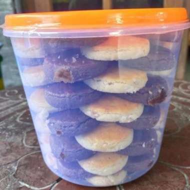 kue kacang mix jember