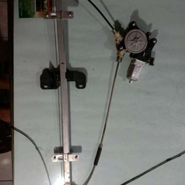 Dinamo Regulator Motor Power Window Assy Kiri Belakang Grandmax- Luxio