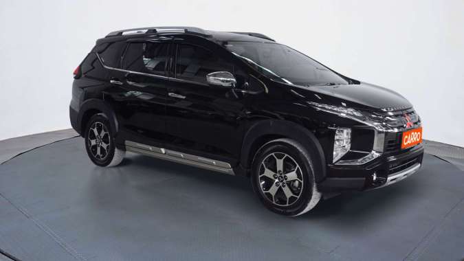 Mitsubishi Xpander Cross Premium AT 2021 Hitam