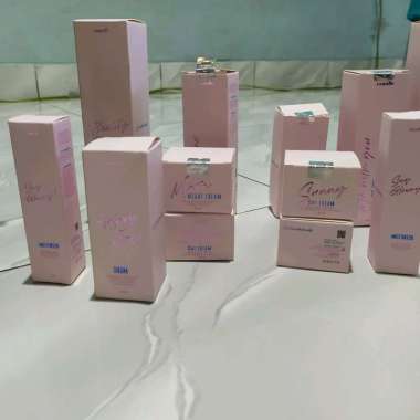 SKINCARE camille SUNNY DAY CREAM