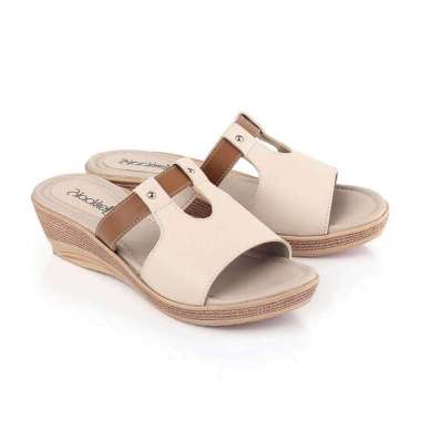 Daftar Harga Model Sandal Hak Tinggi Blackkelly Terbaru September 2020 Terupdate Blibli Com