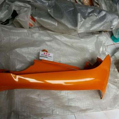 Sayap Luar Kanan Satria Lumba Original Warna Orange