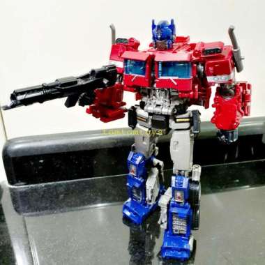 TRANSFORMERS OPTIMUS PRIME Mainan Mobil Robot Diecast Aoyi Deformation