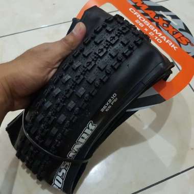BAN LUAR SEPEDA MAXXIS CROSSMARK UKURAN 26x2.10