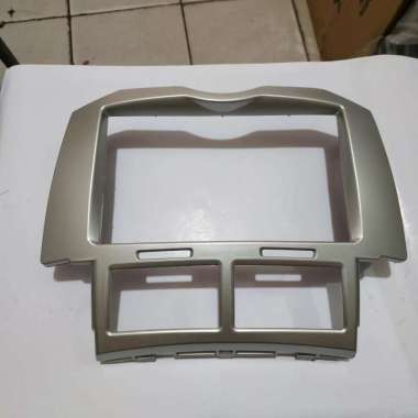 Frame yaris - frame head unit yaris - frame toyota yaris 2011