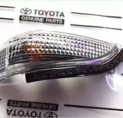 Lampu Sein / Sen Spion Mobil Calya / Sigra / Yaris / Grand Yaris / Vios 2014 up putih