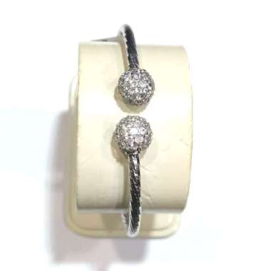 Gelang Tinju Bola Emas Putih 750