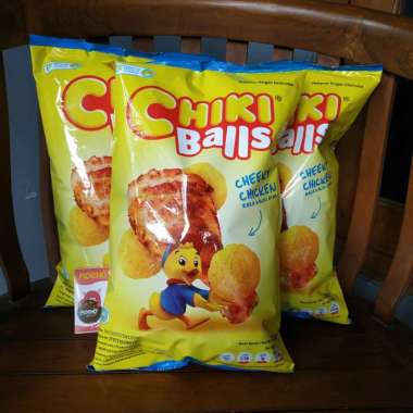 chiki balls CHIKI BALL AYAM chiki ball rasa ayam jumbo200gr ecer