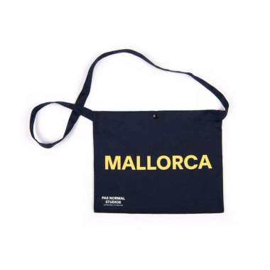 pas nomal studios musette