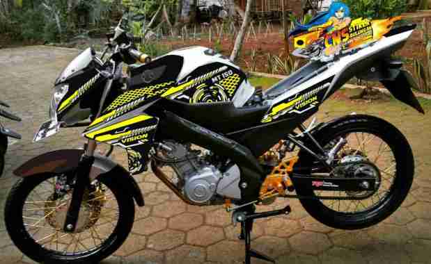 striping decal Vixion old