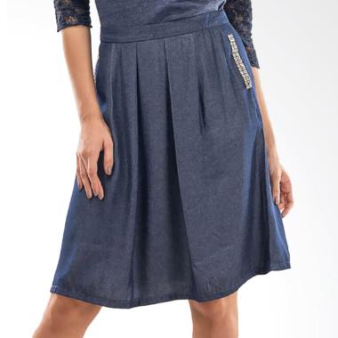 Beyounique Pleated Skirt with Stud Acc Beyounique Pleated Skirt with Stud Acc