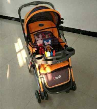 Kereta dorong bayi/Stroller Pliko Grande 268