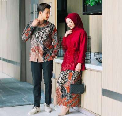 BATIK COUPLE KEBAYA BRUKAT BROKAT MAXMARA SET KEMEJA MARUN XXL