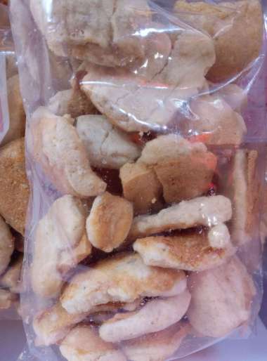 Batagor kering Bandung renyah gurih murah kiloan - Ucrit food