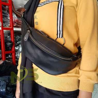 ( Naflah Store ) Tas Pria Kulit Papirut Asli Garut Selempang Fashion Pria Terbaru Hitam