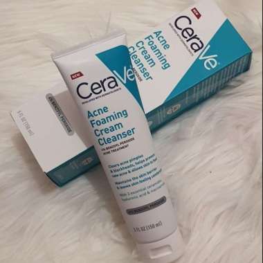 CeraVe Acne Foaming Cream Cleanser - Acne Treatment Face Wash 150 mL
