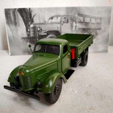 JK Diecast Truck Army Classic Skala 1:32 Warna Hijau