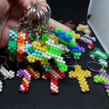 GANTUNGAN KUNCI SALIB DARI MUTE 4MM / GANTUNGAN KUNCI MANIK KECIL