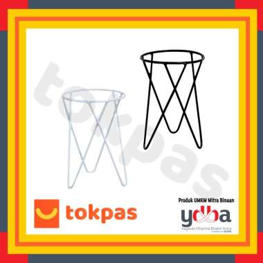 Standing Pot Single Segitiga 30 cm / Standing Pot Bunga Besi Hitam