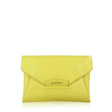 givenchy red medium antigona