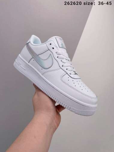 Jual Nike Lv8 Mid Terbaik Mei 2022 - Harga Murah \u0026 Gratis Ongkir - Blibli