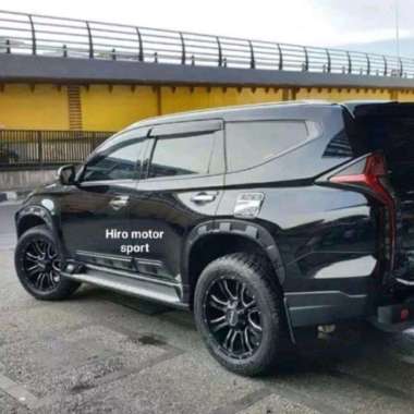 Over Fender for All New Pajero rockford Black