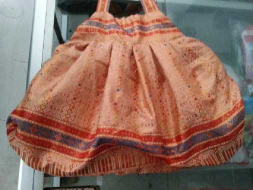 TAS KAIN TENUN TRADISIONAL PUNDAK