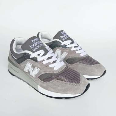 Jual New Balance 997 Terlengkap \u0026 Original - Harga Murah Mei 2022 | Blibli