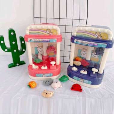 Mainan capit boneka joy claw machine biru