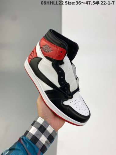 Jual Sepatu Nike Air Jordan 1 Terbaru 