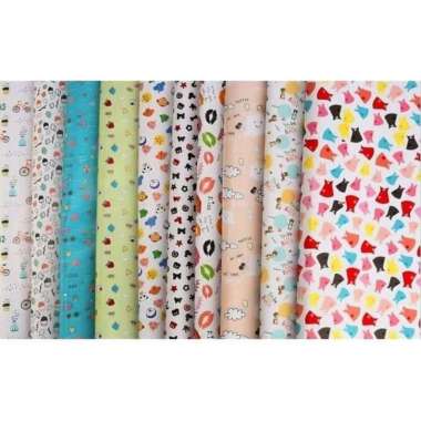 KERTAS KADO UNTUK REQUEST BUNGKUS KADO