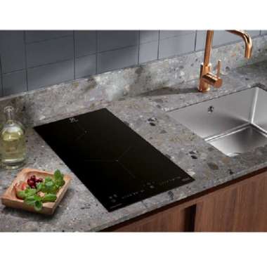 Electrolux EHI325CA Kompor Tanam Induksi 30cm EHI325CA