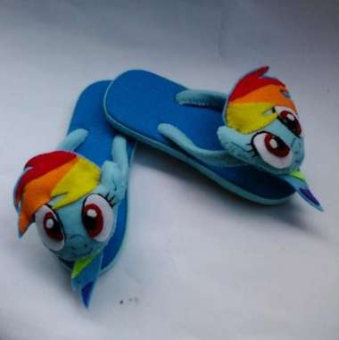 Sandal Flanel Karakter Kuda Poni Pony Horse Rainbow dash 36