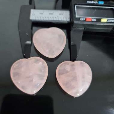 ROSE QUARTZ HEART 3CM