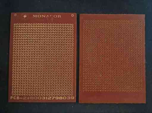 Papan PCB Kosong 7cm x 9.5cm dengan Lubang 25x30