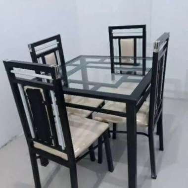 Meja Makan Minimalis Besi