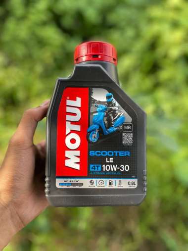 OLI MOTOR MOTUL SCOOTER LE 4T 10W30 0,8 LITER