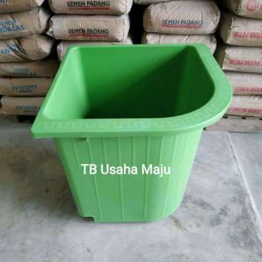 Bak Mandi Petak Sudut / Bak Air Besar Hijau