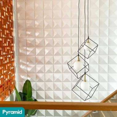 [12 Motif] 3D Wallpanel Dinding PVC 50x50 cm Solid Wallpaper Dinding Dekorasi Premium Wall Panel Estetik Klinik Cafe Kantor Tridee Royal by Almira ID 3D Pyramid