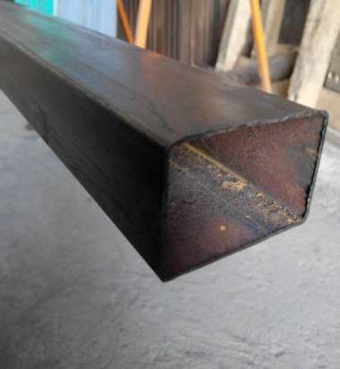 Besi Hollow Holo 40X80Mm (4X8 Cm) Stall/Full - Tebal 1.3Mm Multicolor