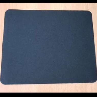 MOUSEPAD HITAM POLOS 22 X 18 / MOUSEPAD MURAH