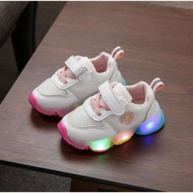 Sepatu Lampu Anak Perempuan Harga Terbaru Oktober 2020 Blibli Com