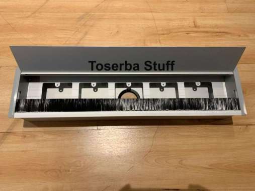 TUTUP STOP KONTAK ISI 1 SATU LUBANG CUSTOM ALMUNIUM MEJA KERJA KANTOR 5 LUBANG