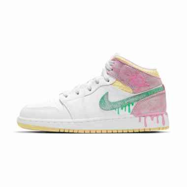 Nike Air Jordan 1 Mid Original Terbaru Mei 2022 | Blibli